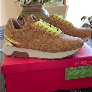 Dakota Mixed Material Sneaker- 6.5